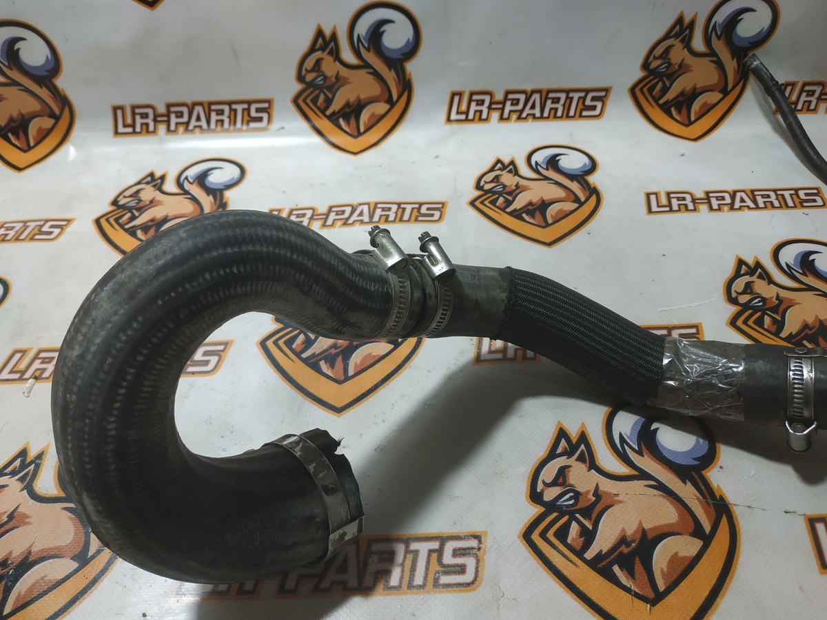 LR022728 Króciec od turbosprężarki do zaworu RANGE ROVER L322 2002-2013 używany